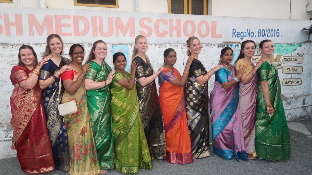 తెనాలిలోని మారీసు పేటలో దయామణి జోసెఫ్ పాఠశాల ఉంది. పాఠశాల ప్రిన్పిపాల్ గా హేమలత కొనసాగుతున్నారు. హేమలత సోదరుడు సాగర్ అస్ట్రేలియాలోని నోట్రే డామ్ విశ్వవిద్యాలయంలో ప్రొఫెసర్ గా పనిచేస్తున్నారు. దీంతో ప్రతి ఏటా జోసెఫ్ పాఠశాల వార్షికోత్సవంలో పాల్గొనడానికి ఆయన ప్రత్యేకంగా ఇండియా వస్తుంటారు. 