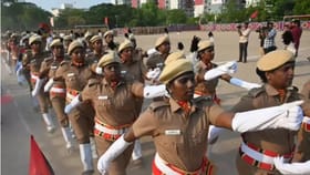 హోంగార్డ్ సర్వీసుల్లోకి ట్రాన్స్ జెండర్స్.. నియామక పత్రాలు అందజేత