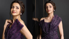 వన్నె తరగని సోయగం.. 44 ఏళ్ల వయసులో తగ్గని అందం..