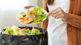 భారతీయులు ఏడాదికి ఎన్ని కిలోల ఆహారాన్ని వేస్ట్ చేస్తున్నారంటే?