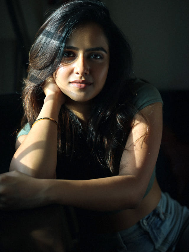 ఆచితూచి అడుగులేస్తున్న బేబీ బ్యూటీ వైష్ణవి చైతన్య