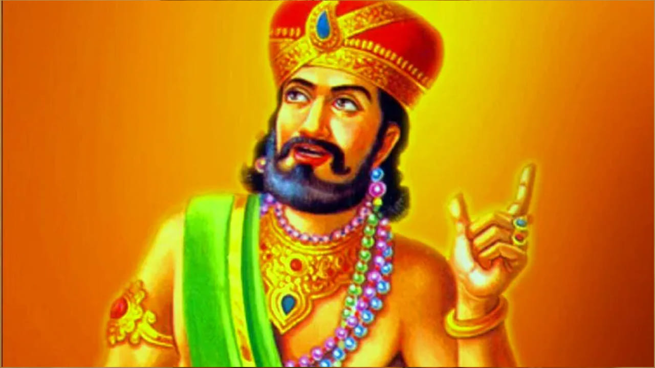 విదుర నీతి ప్రకారం, ఏ వ్యక్తి అయితే ఆహారం అతిగా కాకుండా, మితంగా తింటాడో, అలాంటి వ్యక్తి ఆరోగ్యంగా ఉండటమే కాకుండా, త్యాగ భావాన్ని కూడా పెంచుకుంటాడు. మంచి సహృదయంతో ఉంటాడు. అలాంటి వారి వద్ద లక్ష్మీదేవి ఎక్కువగా ఉండటానికి ఇష్టపడుతుంది. అలాంటి వారే ధనవంతులు అవుతారు, గొప్పవారిగా పేరు తెచ్చుకుంటారంట.