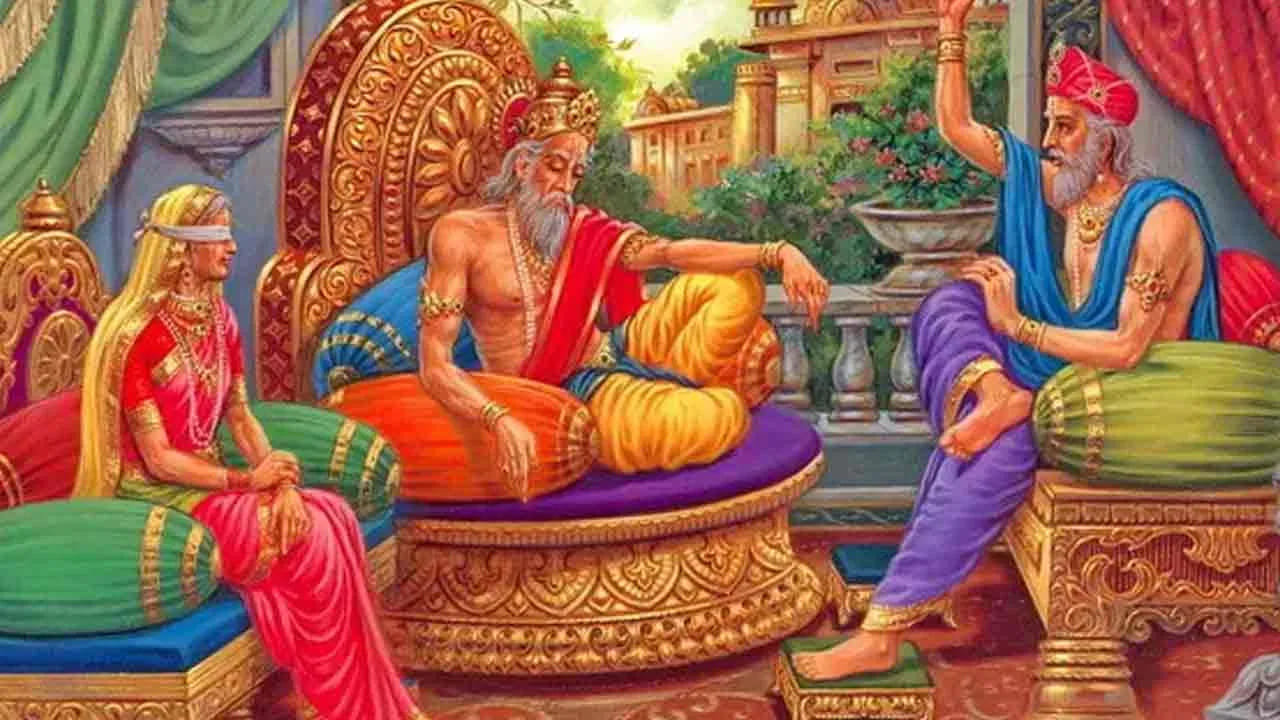 మహాభారతంలో విదురుడి పాత్ర గురించి ప్రత్యేకంగా చెప్పాల్సిన పని లేదు. ఆయన మంత్రిగా ఉంటూ ధృతరాష్ట్రులకు సరైన సమయంలో సరైన నీతి వాఖ్యాలను తెలిపేవాడు. ఆయన చాలా శాంతిగా ఉంటూ ఎన్నో గొప్ప విషయాలను తెలియజేయడం జరిగింది. ఇప్పటికీ అవన్నీ విదుర నీతి ద్వారా నేటి తరం వారికి అందుబాటులో ఉన్నాయి. విదురు ఎన్నో ముఖ్యమైన విషయాలు తెలియజేశాడు, అలాగే, ఒక గొప్ప వ్యక్తిలో ఉండే కొన్ని లక్షణాలను కూడా తెలియజేయడం జరిగింది. అవి ఏవో ఇప్పుడు చూద్దాం.