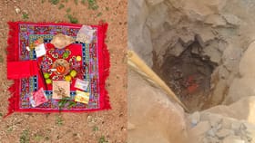విగ్రహం కింద గుప్త నిధుల ఉన్నాయంటూ తవ్వకాలు.. తీరా తీసి చూస్తే..