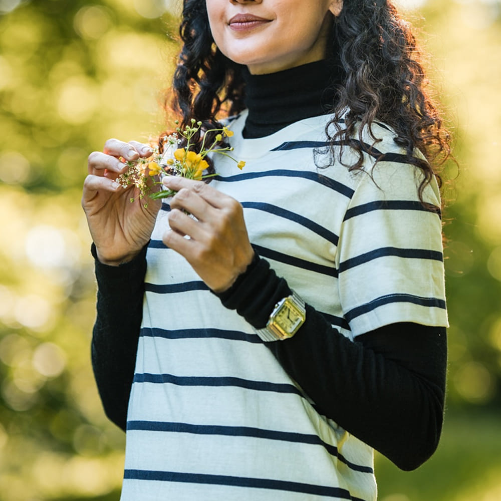 గతంలో చాలా మంది హీరోయిన్స్ ఇలా తెలుగులో పాపులర్ అయ్యి ఆ తర్వాత బాలీవుడ్ కు వెళ్లిన వారే.. ఆలాగే ఈ అమ్మడు కూడా హిందీలో సినిమాలు చేసింది. అక్కడ కూడా సత్తా చాటింది. కమర్షియల్ సినిమాలతో పాటు లేడీ ఓరియెంటెడ్ సినిమాలతోనూ మెప్పించింది.