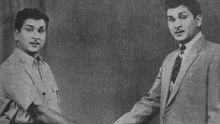 అప్పట్లో ఇండస్ట్రీని ఊపేసింది.. స్టార్ క్రికెటర్ ఎఫైర్.. చివరకు సన్యాసిలా మారి ఇలా..