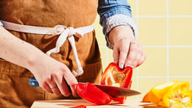 ఒక్క క్లిక్‌తో ఇంటికే పని మనిషి.. ఈ యాప్స్‌లో అన్నీ సేవలు