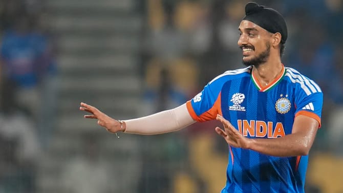 బుమ్రా, ట్రెంట్ బౌల్ట్‌లను వెనక్కి నెట్టి అర్ష్‌దీప్ కొత్త చరిత్ర