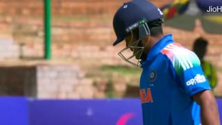 Ishan Kishan : ఇషాన్ కిషన్ కీపింగ్ తిప్పలు..సెంచరీ కొట్టినా దక్కని గ్యారెంటీ..సంజూ శాంసన్‌కు ప్లస్ అవుతుందా?