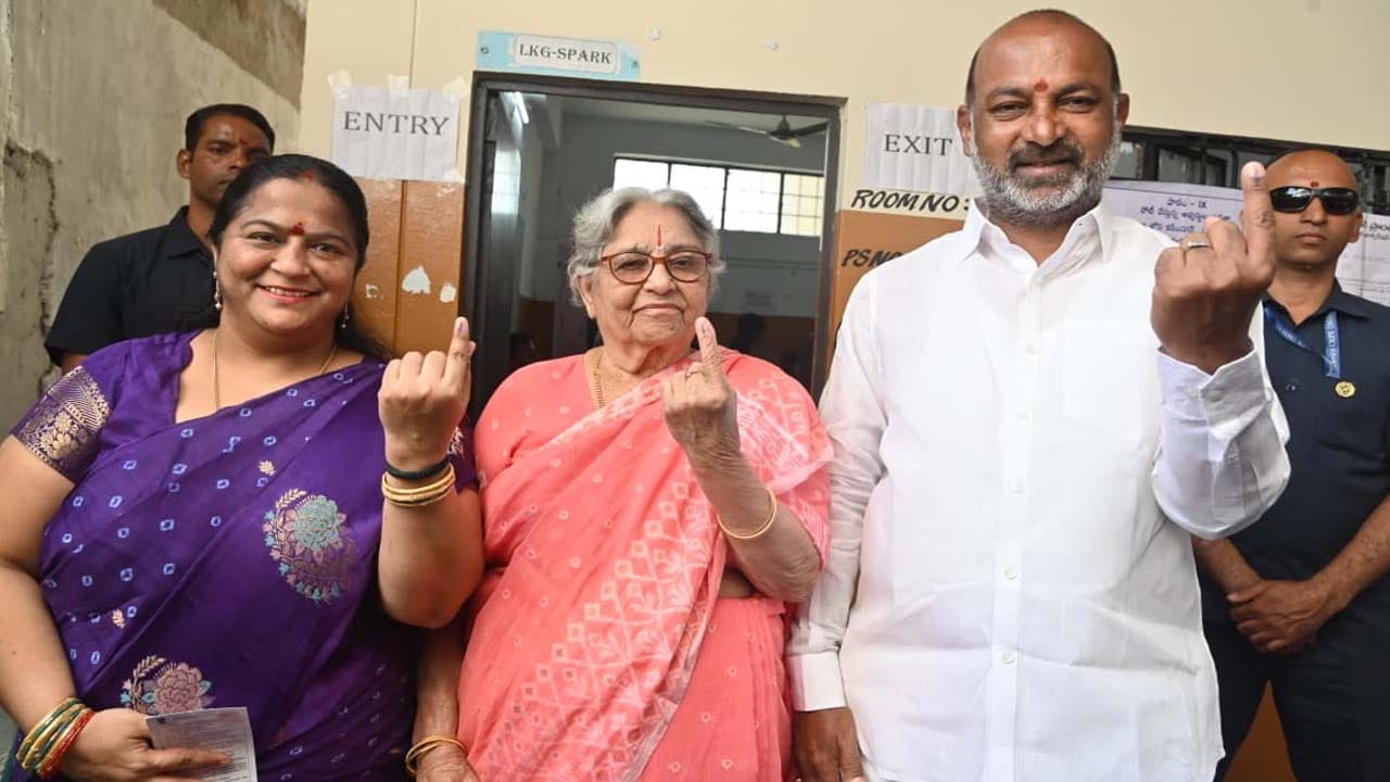 Bandi Sanjay Vote Casting