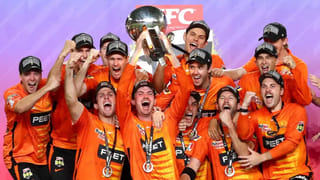 Team India: ఫైనల్ వరకూ వీళ్లంతా బెంచ్‌ ఫిక్స్..? ప్లేయింగ్-11 నుంచి నలుగురికి హ్యాండివ్వనున్న సూర్యకుమార్ యాదవ్..!