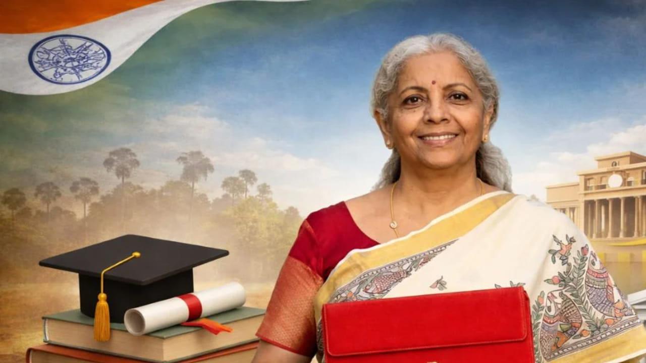 ఇక ఐటీ కంపెనీలకు పన్ను మినహాయింపులు ఈ బడ్జెట్లో పెంచుతూ నిర్ణయం తీసుకున్నారు. హైదరాబాద్ ఐటీ రంగానికి ఇది చాలా మేలు చేయనుందని తెలుస్తోంది. అలాగే క్లౌడ్ డేటా సెంటర్లకు కూడా పన్ను ఉండదు. ఇక ఫార్మా కంపెనీల కోసం 'బయోఫార్మా శక్తి' అనే స్కీం తెచ్చారు. ఇది ఏపీ, తెలంగాణలోని మందుల కంపెనీలకు ఉపయోగపడనుంది.