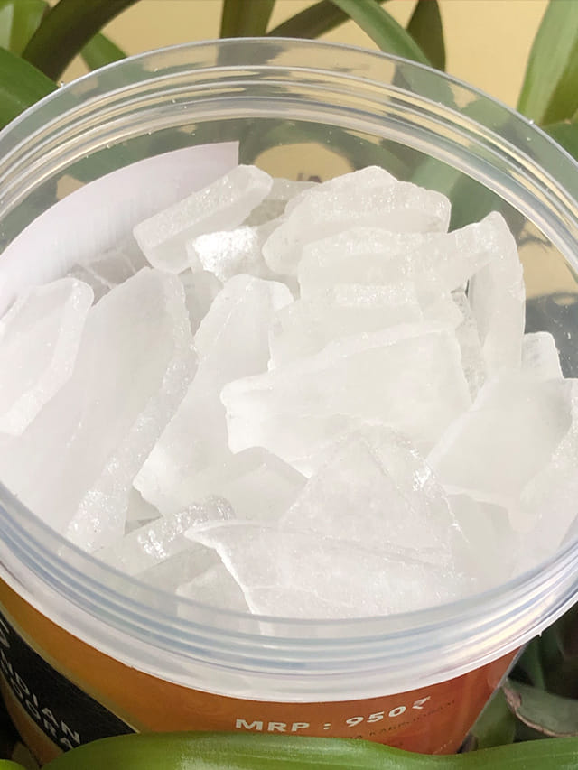 పచ్చ కర్పూరం చేసే మేలు తెలుసా?