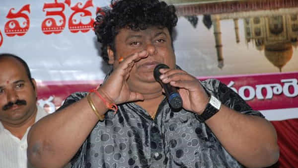 Chakri: ఆ సాంగ్ పూరికి వినిపిస్తే.. క్యాసెట్ తీసుకెళ్లి ఇంట్లో పెట్టుకో అన్నాడు.!