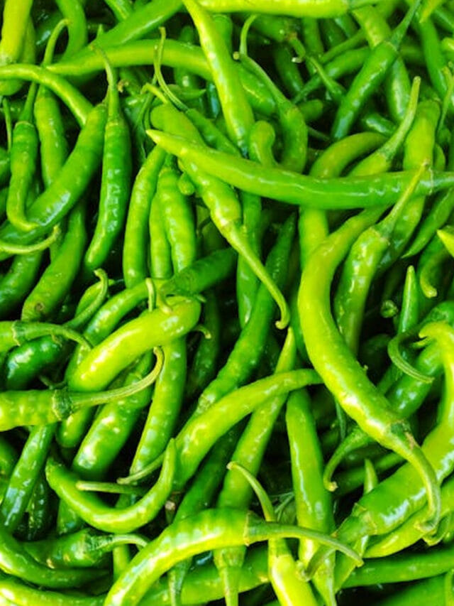 పచ్చిమిర్చి తింటే.. మగవారిలో ఇన్ని మార్పులు వస్తాయా?