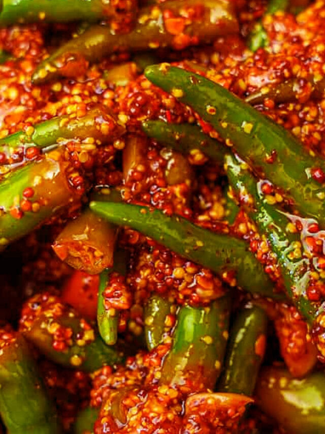 పచ్చి మిర్చి కారం.. ఇలా చేసి వేడి అన్నంలో తింటే రుచి అదుర్స్