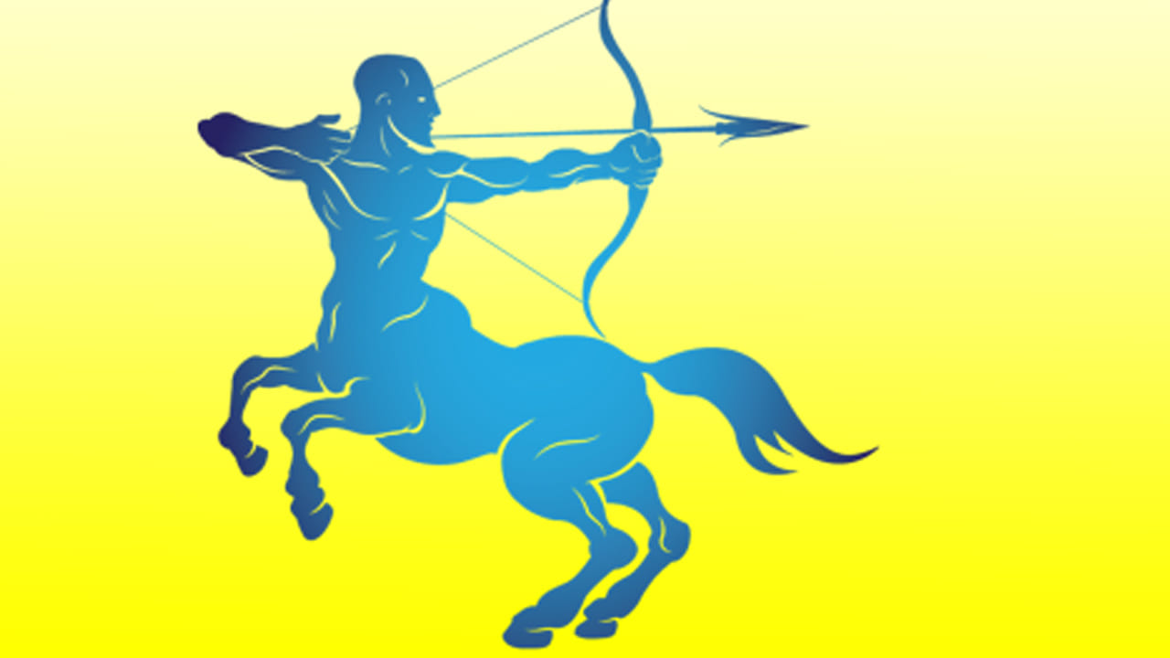 ధనస్సు రాశి: మీనరాశి లోకి కుజుడు ప్రవేశించడం వలన మొదలు పెట్టిన పనులు మధ్యలోనే ఆగిపోతాయి. ఇంకా మీ స్నేహితులతో మాట్లాడేటప్పుడు కొంచం జాగ్రత్తగా ఉండండి. లేదంటే ఆ బంధాలు పూర్తిగా తెగిపోయే అవకాశం ఉంది.  అలాగే, డబ్బును ఎక్కువ ఖర్చు చేయకండి. ఆరోగ్యం విషయంలో జాగ్రత్తగా ఉండండి. 