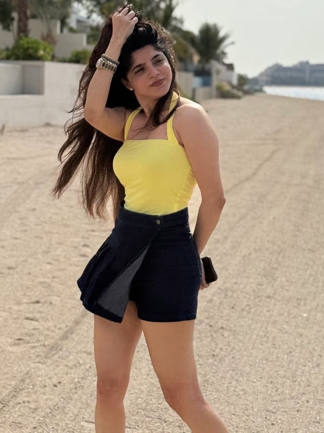 చేసింది మూడు సినిమాలే కానీ క్రేజ్ మాత్రం పీక్స్..