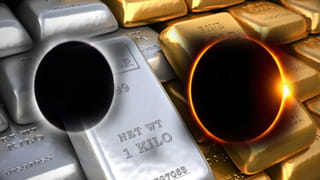 అసలు బంగారం ధరలు పెంచడం, తగ్గించడం ఎవరు చేస్తారో తెలుసా?