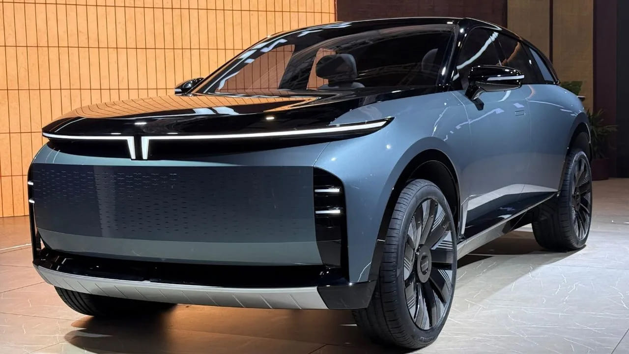 Electric Car: పవర్ఫుల్ ఎలక్ట్రిక్ కారు.. ఒక్కసారి ఛార్జింగ్తో 500 కిలోమీటర్ల రేంజ్!