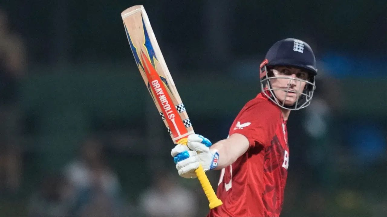 50 బంతుల్లో పాకిస్తాన్ ఇజ్జత్ పాయే.. కట్చేస్తే.. 3 భారీ రికార్డులతో చెడుగుడు ఆడేశాడుగా