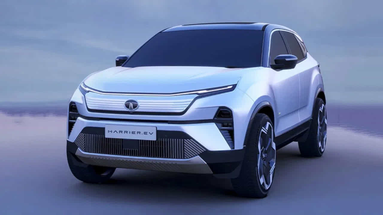 టాటా హారియర్ EV డిస్కౌంట్: టాటా 2025-2026 మోడళ్లపై రూ.1.50 లక్షల వరకు తగ్గింపును అందిస్తోంది. ఈ వాహనం ధర రూ.21.50 లక్షల (ఎక్స్-షోరూమ్) నుండి రూ.30.24 లక్షల (ఎక్స్-షోరూమ్) వరకు ఉంటుంది.