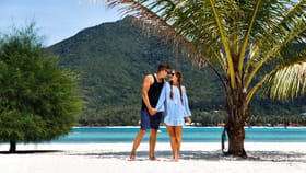 హనీమూన్‌కు ఫారెన్ వెళ్తున్నారా?.. ఇవి అస్సలు మర్చిపోవద్దు!