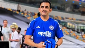 భారత జట్టును విడిచి వెళ్లిన కోచ్ గంభీర్.. ఎందుకో తెలుసా?