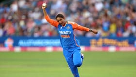 చరిత్ర సృష్టించిన లేడీ రోహిత్.. తొలి మహిళా ప్లేయర్‌గా రికార్డ్