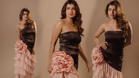 అదిరేటి డ్రెస్‌లో అందాల సెగలు.. హెబ్బా ఏముందబ్బా!