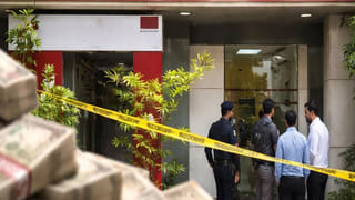 Aadhaar: మొబైల్‌ లింక్‌ లేని ఆధార్‌ కార్డ్‌ పోతే.. మళ్లీ ఎలా పొందాలి?