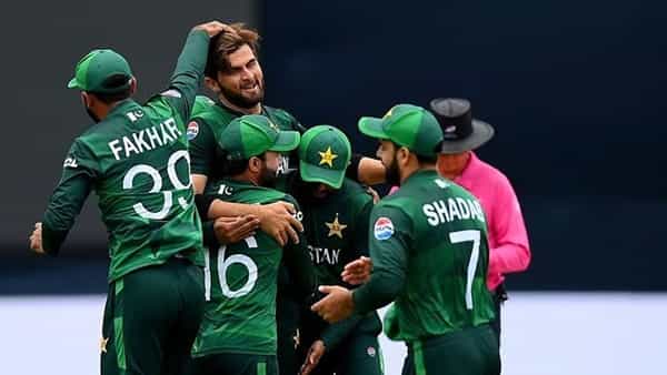 IND vs PAK: ఇషాన్ తీన్మార్తో దిమ్మతిరిగే షాక్.. లాస్ట్ మ్యాచ్ ఆడేసిన పాక్ స్టార్ ప్లేయర్.. కెరీర్ క్లోజ్..?