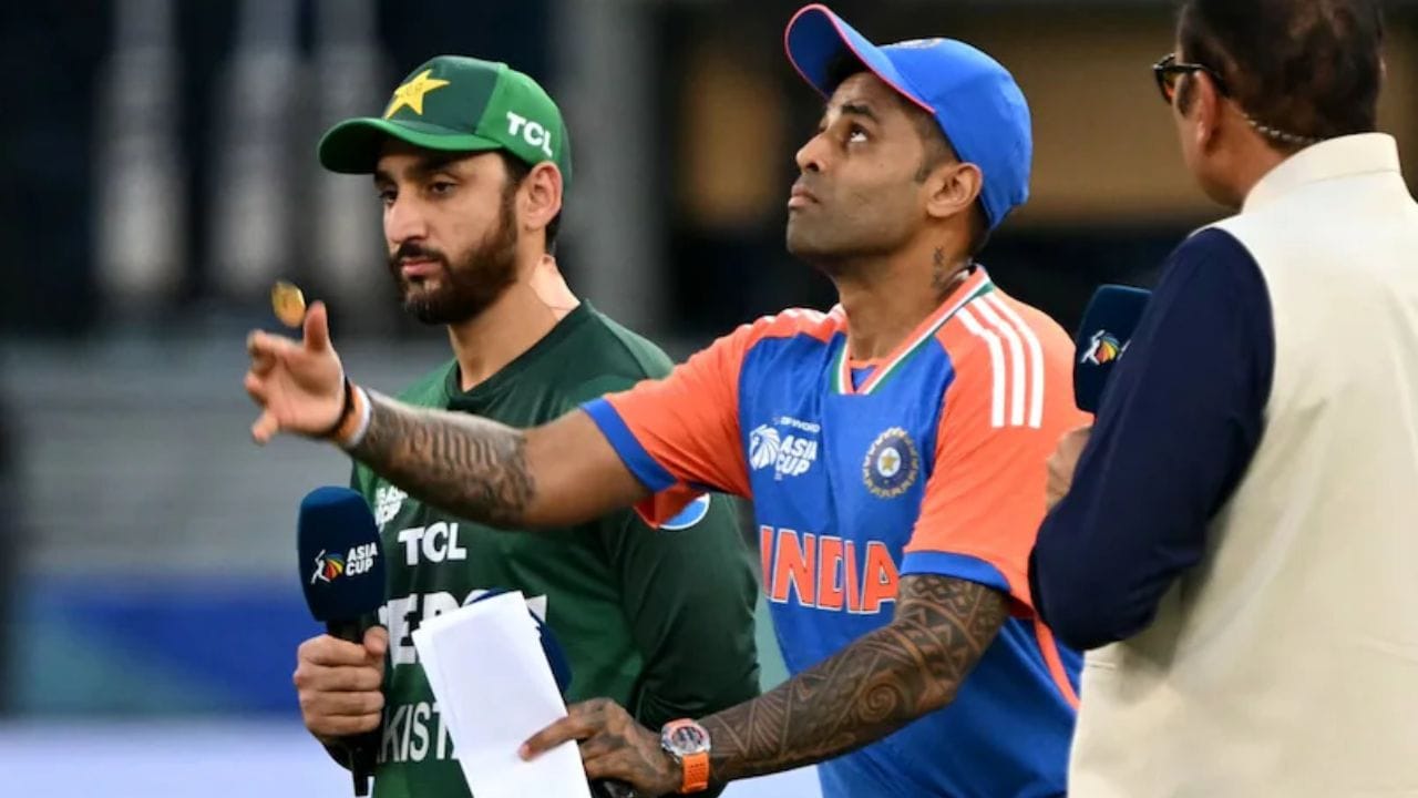 ఇదిలా ఉండగా, భద్రతా కారణాలు చూపుతూ బంగ్లాదేశ్ కూడా ప్రస్తుత టీ20 వరల్డ్ కప్ కోసం భారత్‌కు రావడానికి నిరాకరించింది. తమ మ్యాచ్‌లను శ్రీలంకలో ఆడాలని బంగ్లాదేశ్ కోరినా, ఐసీసీ ఆ అభ్యర్థనను తిరస్కరించి, చివరకు స్కాట్లాండ్‌తో భర్తీ చేసింది. భవిష్యత్తులో భారత్ బంగ్లాదేశ్ పర్యటన ఉంటుందా లేదా అన్నది కూడా ఇంకా స్పష్టతకు రాలేదు.