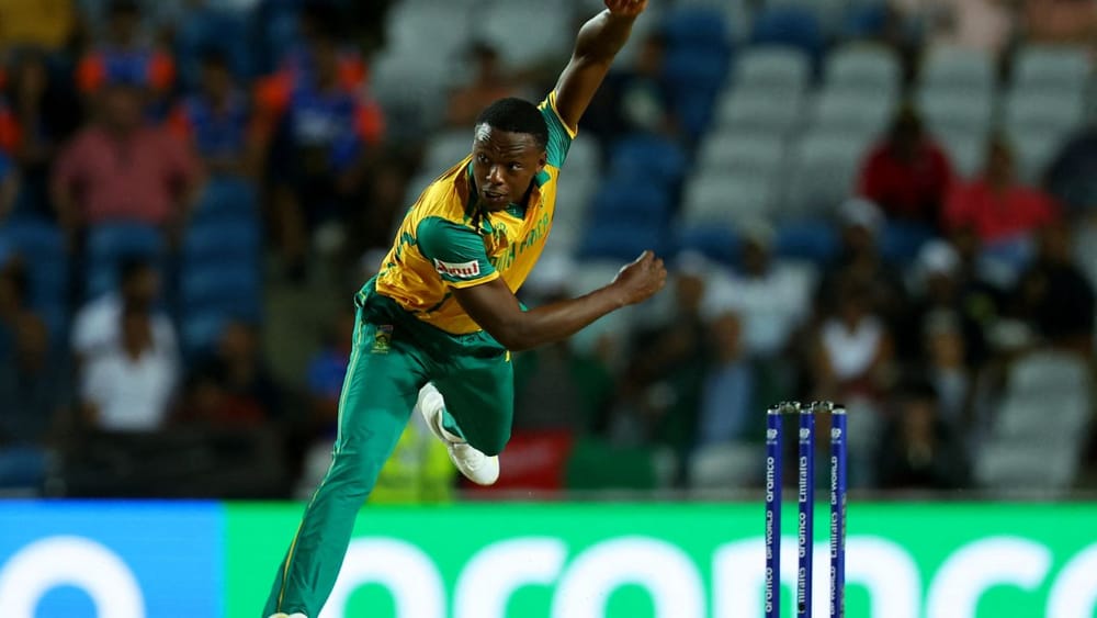 WI vs SA: వామ్మో.. ఇదెక్కడి బౌలింగ్ సామీ.. టీ20 వరల్డ్ కప్‌లో సరికొత్త మైలురాయి..