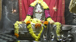 స్త్రీలకు శరీరంపై ఎక్కడ పుట్టు మచ్చలు ఉంటే ధనవంతులు అవుతారో తెలుసా?