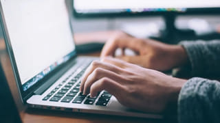 ఏఐ వైద్యం నమ్మితే ప్రాణాలకే ముప్పు! పరిశోధనల్లో తేలిన షాకింగ్ విషయాలు..!