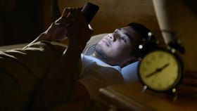 రాత్రి 11 గంటల వరకు మేల్కోని ఉండే వారికి అలర్ట్‌..!