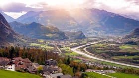 తాళం వేయని డోర్లు, ఖైదీలు లేని జైళ్లు.. ఈ బుజ్జి దేశం విశేషాలివే!