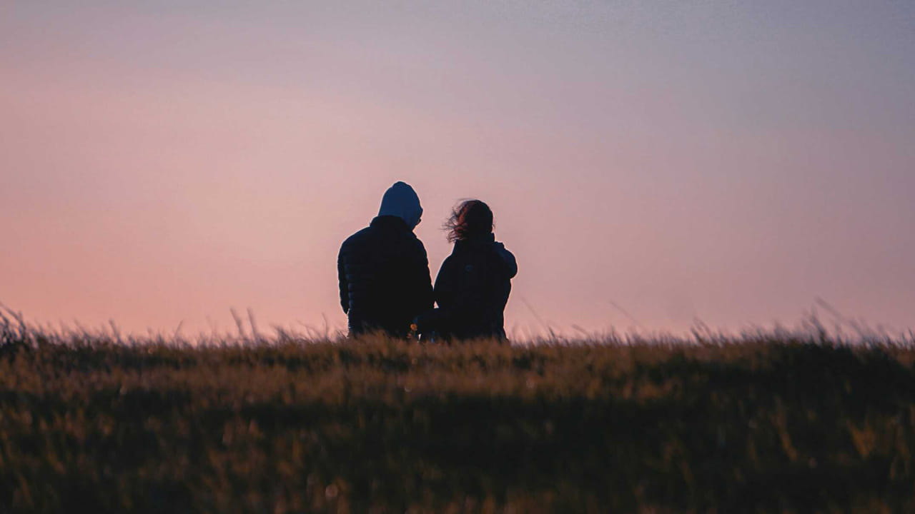  ఈ సారి వాలెంటైన్ వీక్ ను  లవర్స్ చాలా హ్యాపీగా జరుపుకున్నారు. ఆ రోజులు ఫోన్ లో స్టేటస్ లు పేలి పోయాయి. ఎంతో మంది తమ ప్రియమైన వారి కోసం  గిఫ్ట్ లు ఇచ్చి ప్రేమను తెలియజేశారు. 
