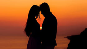 ప్రేమికుల రోజు ఆ ఒక్కటే 25 వేల ఆర్డర్లు పెట్టాడు