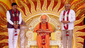 ఘనంగా మహంత్ స్వామి మహారాజ్ 92వ జన్మదిన వేడుకలు..