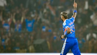 Video: ఓరి నీ బౌలింగ్ తగలెయ్యా.. రాళ్లనే విసిరేసినట్లుందిగా.. పాక్ స్పిన్నర్ శైలిపై గ్రీన్ ఆగ్రహం.. ఏం చేశాడంటే?