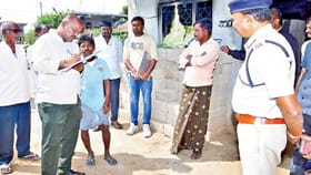 కులాంతర వివాహం చేసుకున్న కూతురు.. తండ్రి ఏం చేశాడో తెలిస్తే..