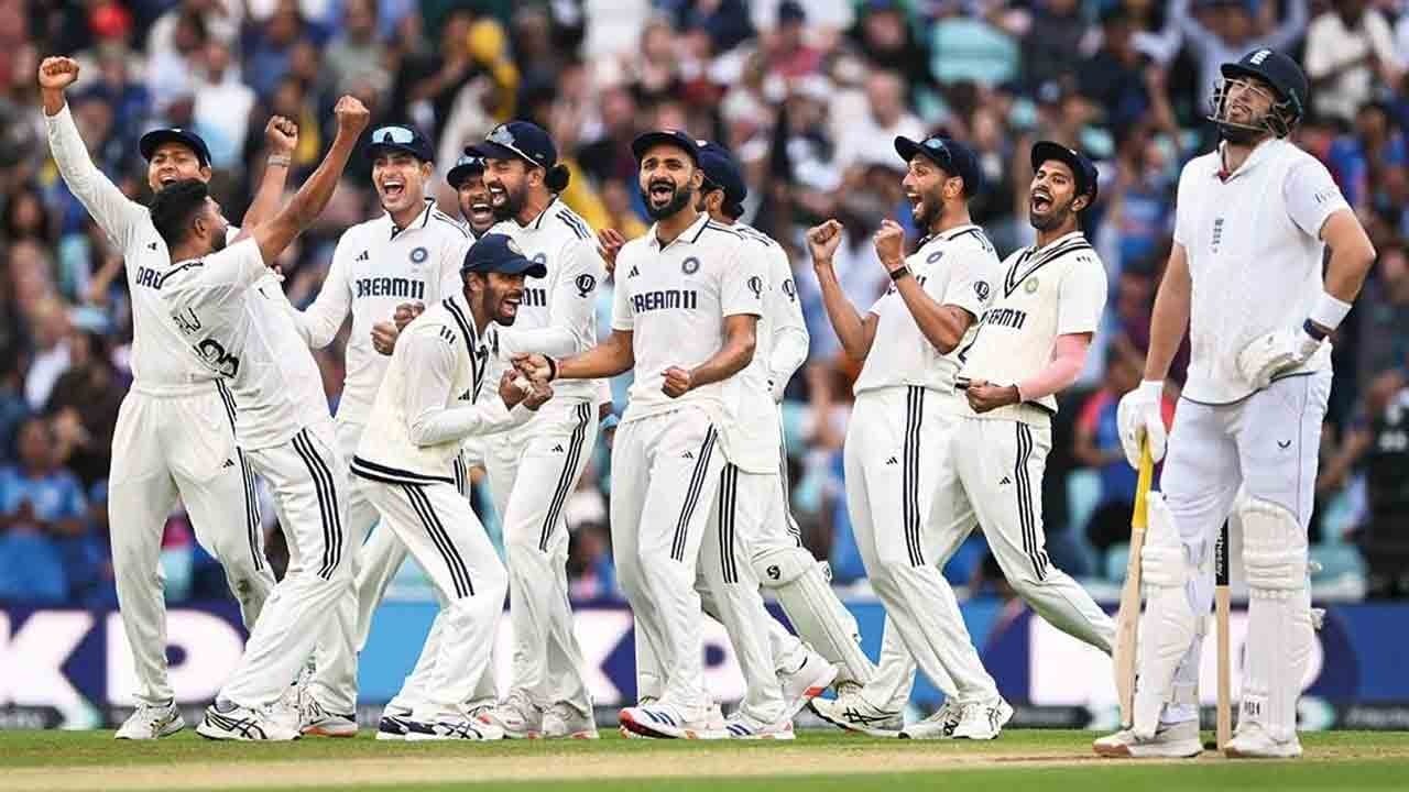 Cricket Rules: వికెట్ పడిన తర్వాత పెవీలియన్‎కు వెళ్తానంటే ఇక కుదరదు.. మారిన క్రికెట్ రూల్స్.. బంతి సైజు కూడా