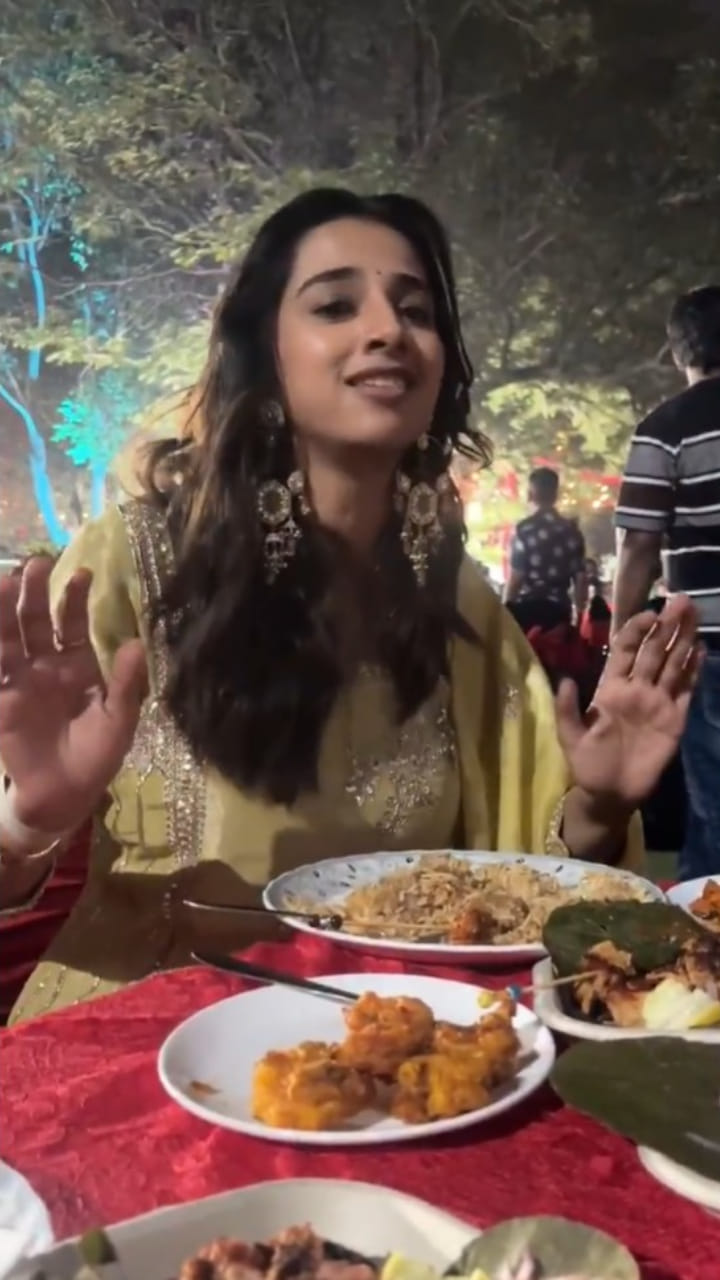 Meenakshi Chaudhary: జీవితంలో స్ట్రెస్ వద్దు.. అదొక్కటి చాలు