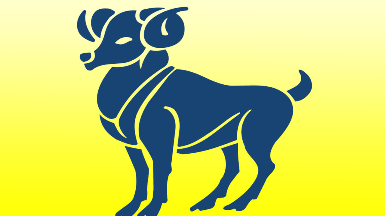 మేష రాశి : మహాశివరాత్రి రోజు ఏర్పడే ఈ అరుదైన యోగం మేష రాశి వారికి ఎన్నో లాభాలను తెచ్చి పెట్టనున్నాయి. కొత్తగా పెట్టుబడులు పెట్టిన వారికీ ఆకస్మిక ఆర్థిక లాభాలు వస్తాయి. దీంతో, మీ ఆర్థిక సమస్యలు మొత్తం పోతాయి. అంతేకాదు, మీరు మొదలు పెట్టే ప్రతి పనిలో శివుని ఆశీస్సులు ఉంటాయి. 