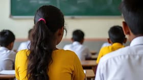 తోటి పిల్లలు ఎగతాళి చేశారని విద్యార్థిని ఆత్మహత్య!