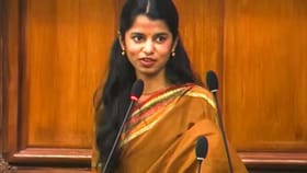 తొలిసారి అసెంబ్లీలో మాట్లాడుతూ.. దుమ్మురేపిన ఎమ్మెల్యే మైథిలి..!