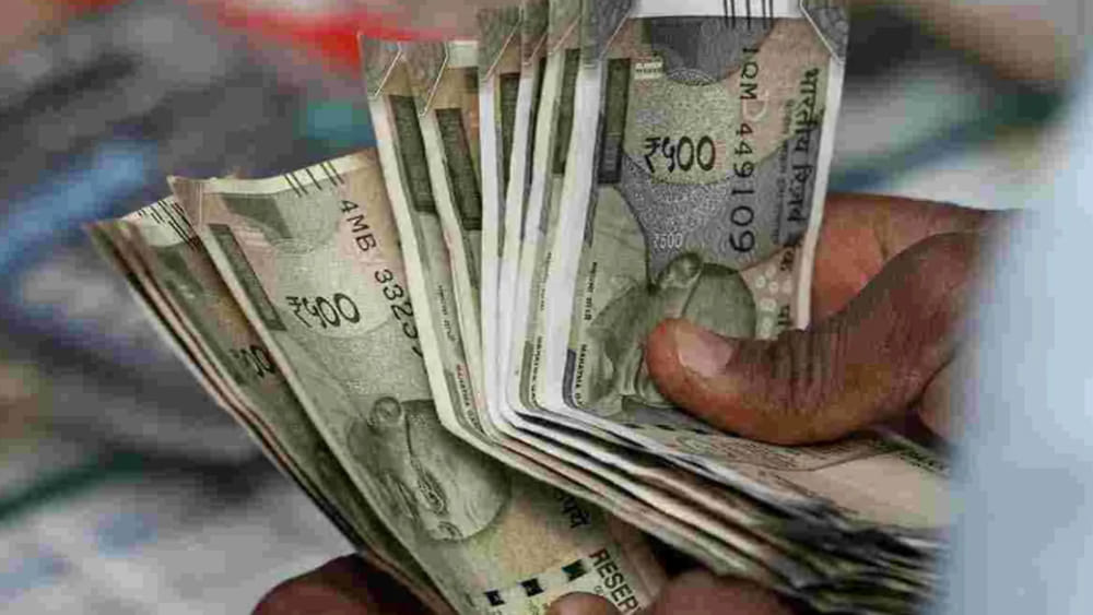 Money: ఇలా చేస్తే ఇచ్చిన డబ్బు వడ్డీతో సహా మీ కాళ్ల దగ్గరకు వస్తుంది.. ఇది తెలుసుకోండి