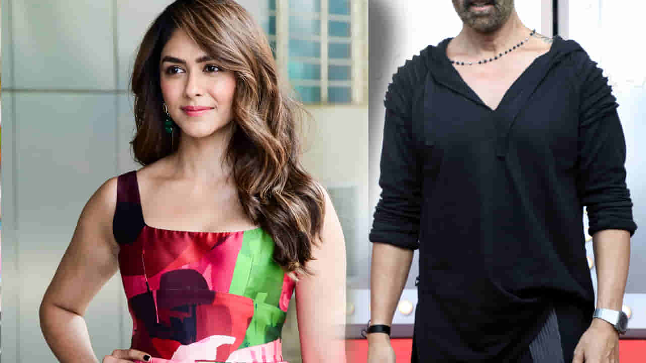 Mrunal Thakur: ఆ హీరో వల్లే నా జీవితం మారిపోయింది.. ఎమోషనల్ అయిన మృణాల్